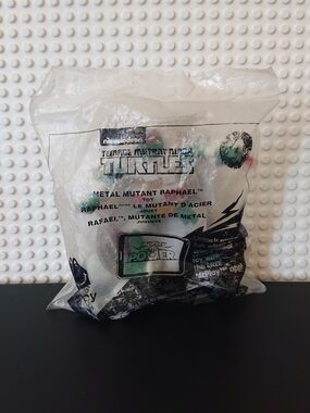 2016 McDonald's TMNT Ninja Turtles - Metal Mutant Raphael - Sealed Mcdonalds Toy